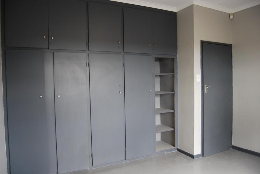 To Let commercial Property for Rent in Vredenburg Western Cape